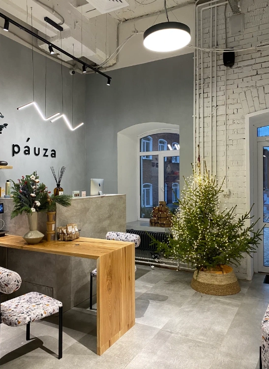 Салон красоты Pauza в Москве: Волосы, Ногти, Маникюр, Брови, Макияж, Ресницы, Стрижка, Окрашивание,