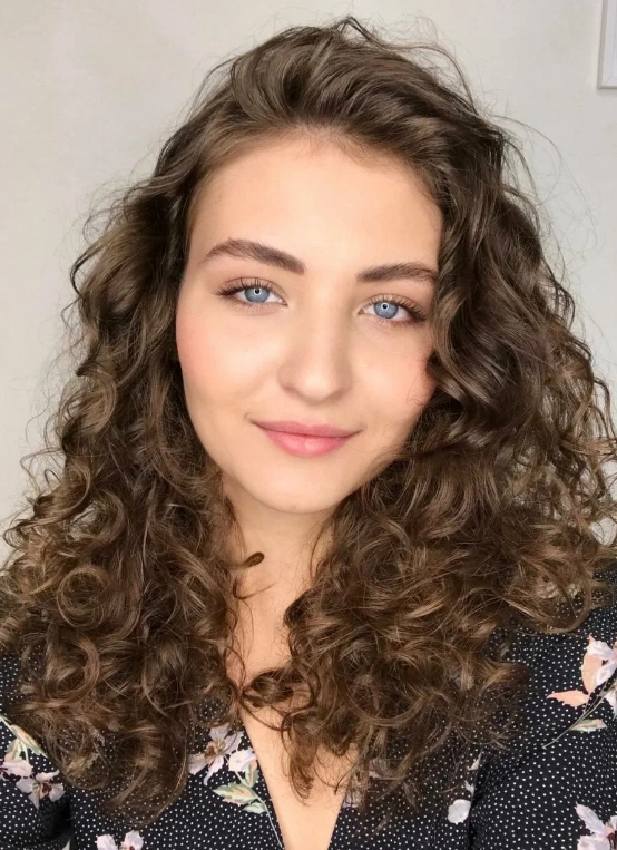 Салон красоты It-girls в Москве: Окрашивание, Маникюр, Педикюр, Стрижка, Волосы, Ногти, Макияж,