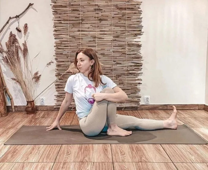 Центр йоги Айенгара "ASYoga".