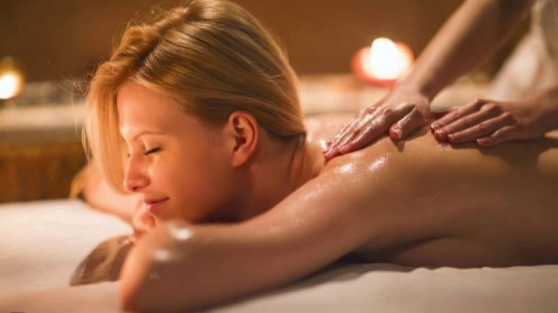 Cпа-салон Naturelife Spa Premium в Дубаи: Спа , Массаж , Хаммам , Бассейн , Обертывание , ОбМаникюр , Педикюр ,