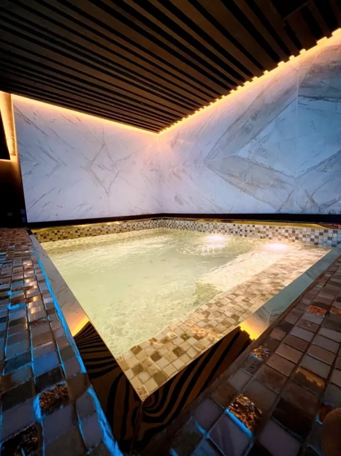 Cпа-салон Naturelife Spa Premium в Дубаи: Спа , Массаж , Хаммам , Бассейн , Обертывание , ОбМаникюр , Педикюр ,