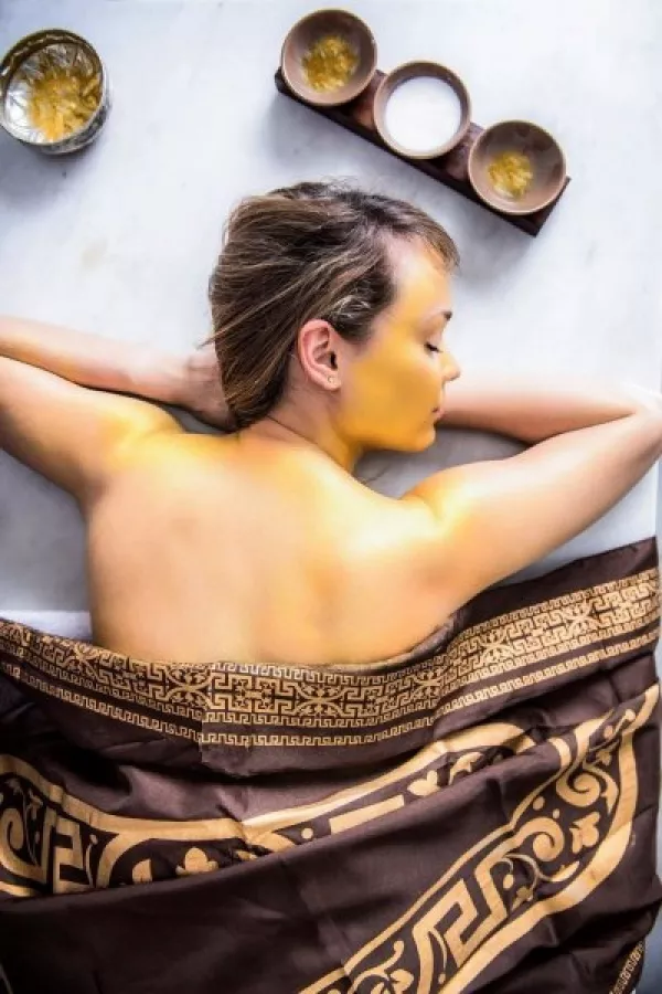 Cпа-салон Naturelife Spa Premium в Дубаи: Спа , Массаж , Хаммам , Бассейн , Обертывание , ОбМаникюр , Педикюр ,