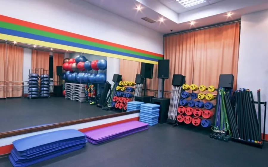 Фитнес-клуб SkyGym в Москве: Аэробика, Боевые искусства, Йога, Калланетика, Пилатес, Стретчинг,