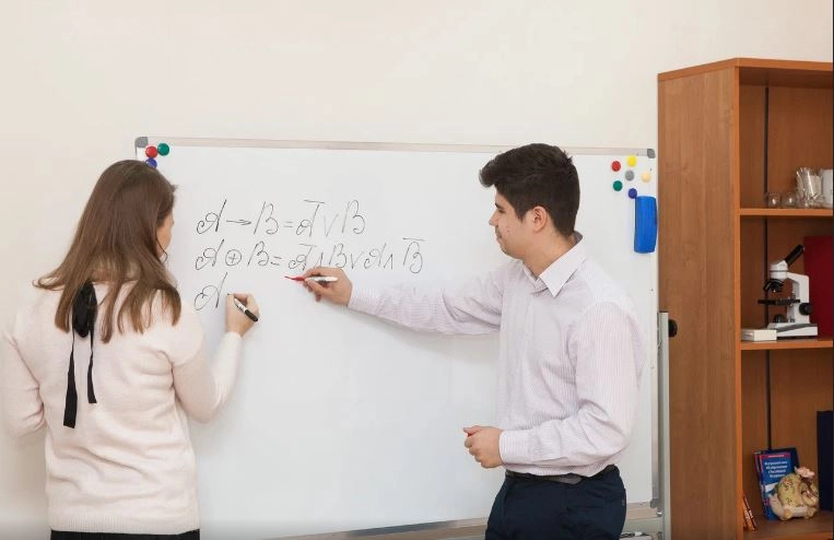 Образовательный центр Эволюция в Ростове-на-Дону: Учимся,
