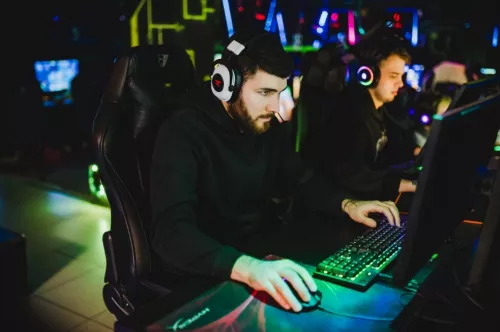 Компьютерный клуб Cyber Tron games  в  Сочи