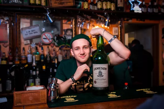 Ночной клуб "Amsterdam Bar"
