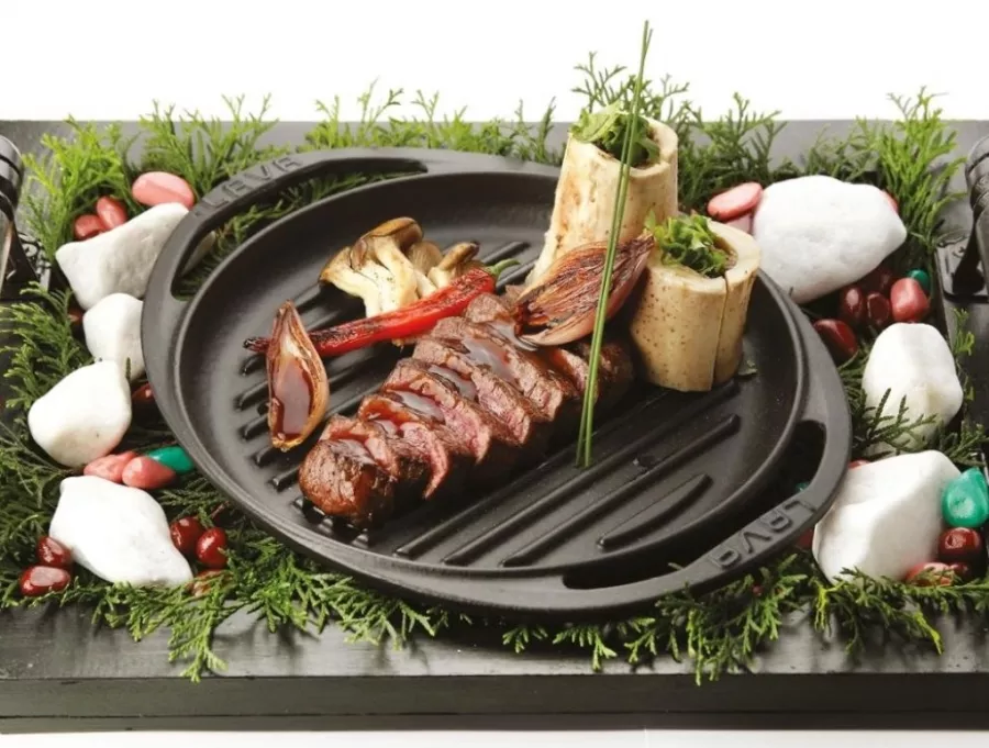 Ресторан Лодка в Москве: Рыбные заведения, Китайская кухня, Корейская кухня, Японская кухня, Детское меню, Живая музыка, Танцпол, Проведение банкетов,