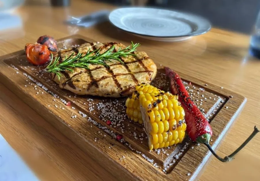 Ресторан Public Cafe в Москве: Европейская кухня, Проведение банкетов, Заказ столиков, Итальянская кухня, Заказ навынос,