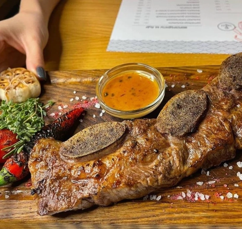 Ресторан Public Cafe в Москве: Европейская кухня, Проведение банкетов, Заказ столиков, Итальянская кухня, Заказ навынос,