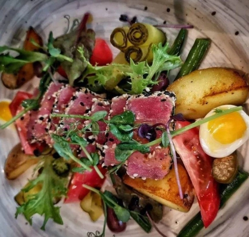 Ресторан Public Cafe в Москве: Европейская кухня, Проведение банкетов, Заказ столиков, Итальянская кухня, Заказ навынос,