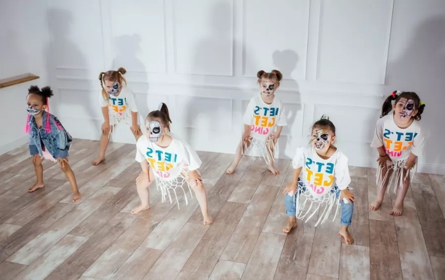 Школа танцев Primetime Kids в Анапе: Джаз-модерн, Джаз-фанк, Дэнсхолл, Контемп, Стретчинг, Хип-хоп, Зумба, Детские танцы,