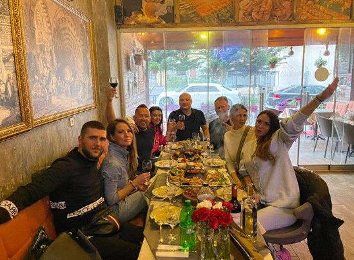 Ресторан - Last Ottoman Cafe & Restaurant в Стамбуле: Ресторан, Покушать, Высокая кухня , Морепродукты, Барбекю,
