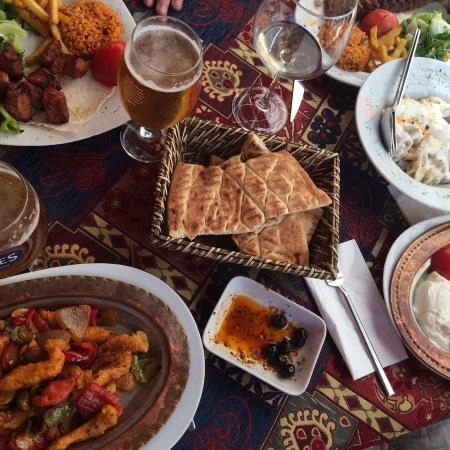 Ресторан - Last Ottoman Cafe & Restaurant в Стамбуле: Ресторан, Покушать, Высокая кухня , Морепродукты, Барбекю,