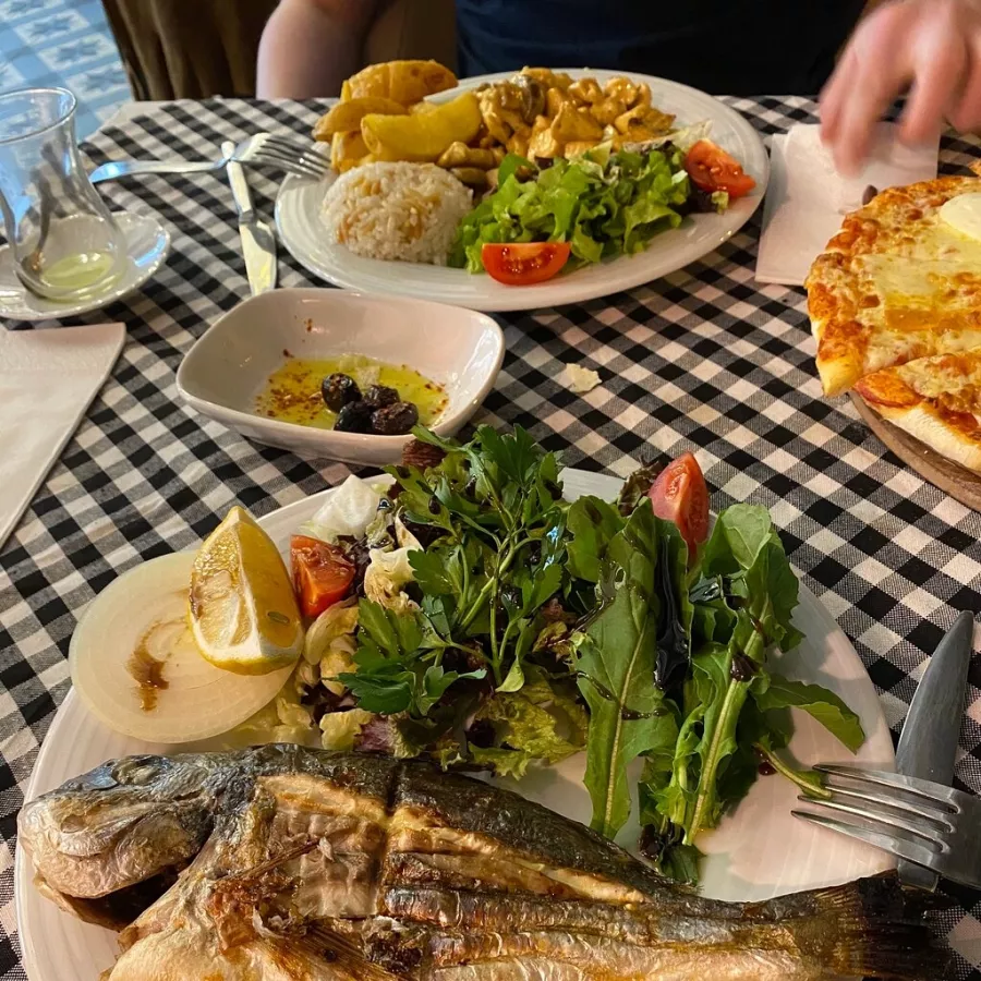 Ресторан - Las Tapas Restaurant в Стамбуле: Ресторан, Кафе, Морепродукты, Еда,