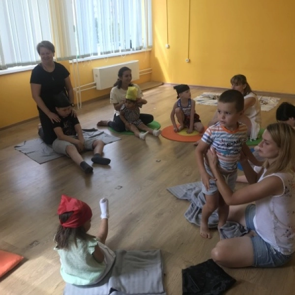 Центр развития речи и творчества Фантазия в Краснодаре: Детский центр, Дети, Искусство, Образовательный центр, Детское развитие, Курсы для детей, Развитие речи, Творчество, Детский клуб, Подготовка к школе, Репетиторы,