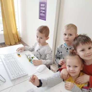 Школа программирования для детей "КОДОЛОГИЯ"