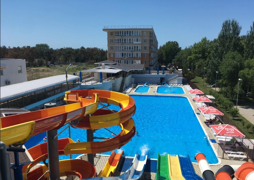 Аквапарк Кавказ в Анапе: Аквапарк , Семейный отдых, Аттракционы ,