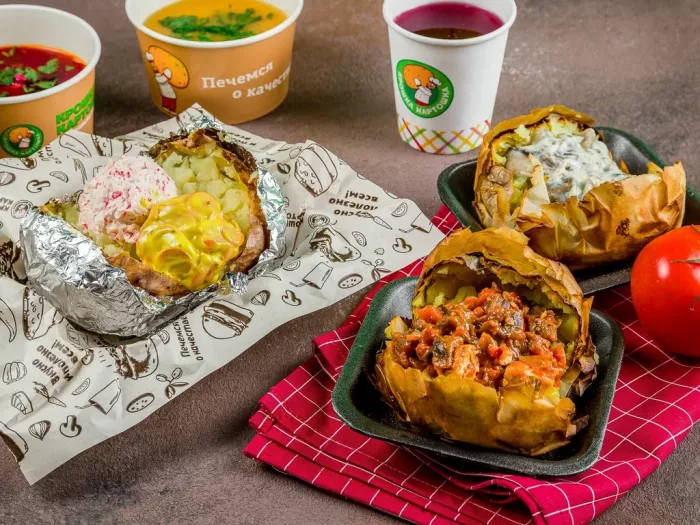 Кафе "Крошка Картошка".