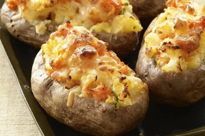 Кафе "Крошка Картошка".