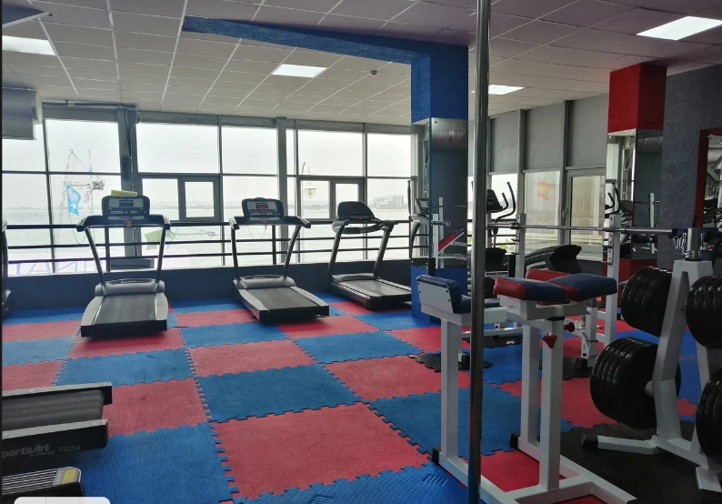 Фитнес-клуб Diamond Gym в Анапе: Фитнес, Развиваться, Боевые искусства, Фитнес для детей, ЭМС-тренировки, Кроссфит, Бокс, Каратэ, Стретчинг,