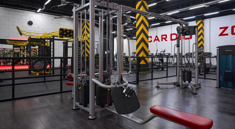 Фитнес-клуб King`s gym fitness в Москве: Аквааэробика, Аэробика, Боевые искусства, Бодифлекс, Бассейн,