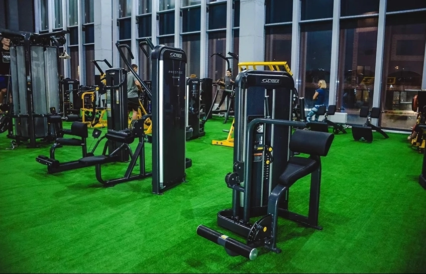 Фитнес-центр Fitness city в Москве: Аквааэробика, Аэробика, Боевые искусства, Детский уголок, Йога, Бассейн,