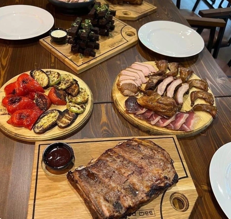 Гриль-бар BBQ point в Москве: Кафе, Бар, Быстрое питание, Доставка готовых блюд, Заказ навынос,