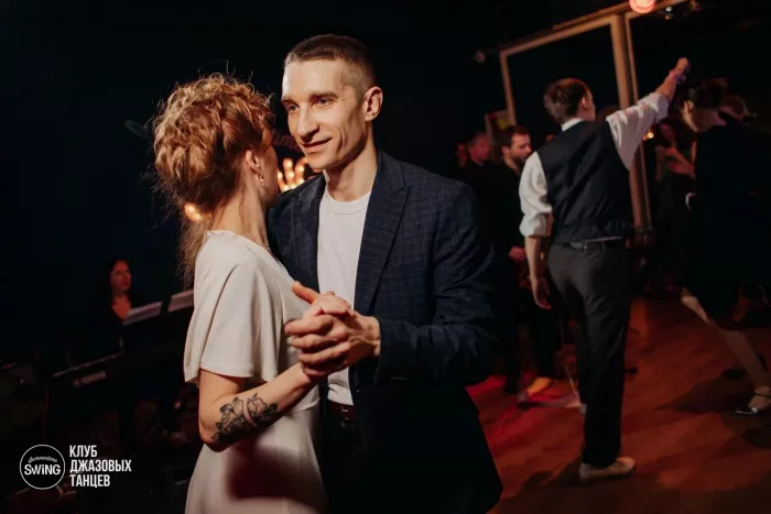 Школа танцев "Summertime Swing"