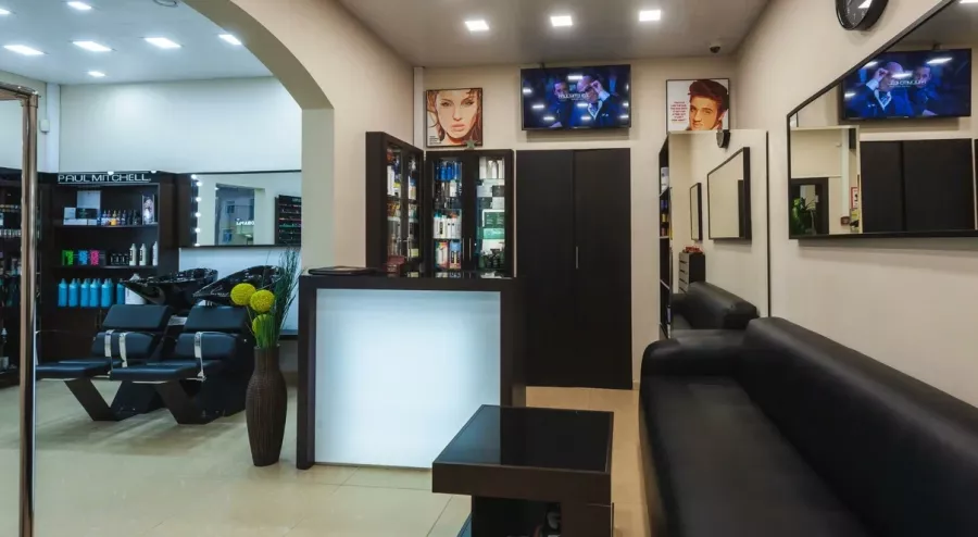 Салон красоты Paul Mitchell в Москве: Маникюр, Стрижка, Окрашивание, Педикюр,