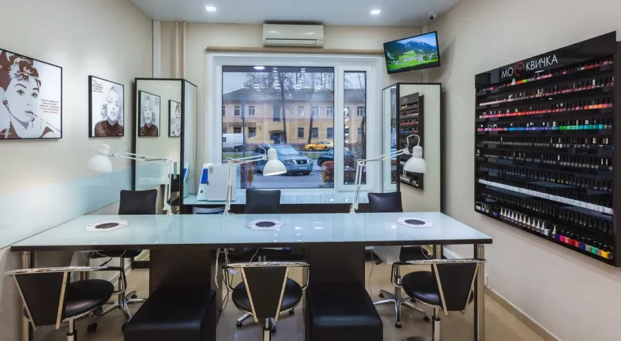 Салон красоты Paul Mitchell в Москве: Маникюр, Стрижка, Окрашивание, Педикюр,