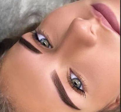 Студия красоты " Crystal Beauty Studio".