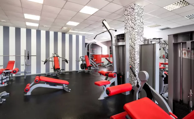 Фитнес клуб "Iron Fitness".