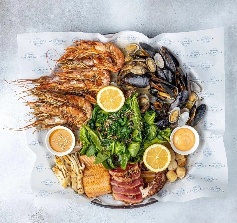 Ресторан Atlantica Seafood в Москве: Рыбная кухня, Авторская кухня, Средиземноморская кухня, Детское меню, Детский уголок,