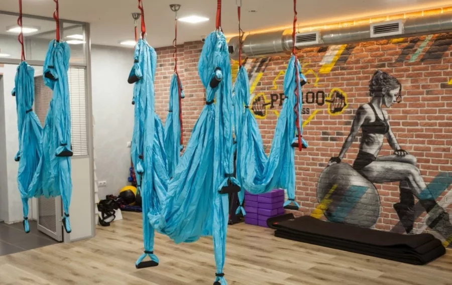 Фитнес-центр Pro100fitness в Москве: Разовые посещения, Аэробика, Пилатес, Стретчинг, Фитбол, Персональный тренер, TRX тренировки, Сауна,