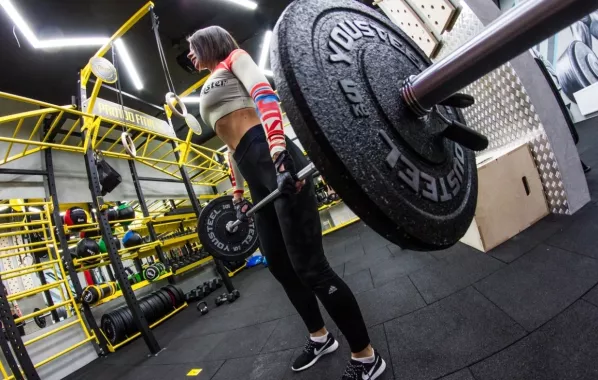 Фитнес-клуб "Pro100fitness".