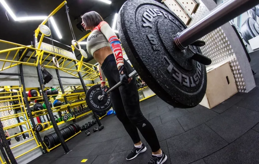 Фитнес-клуб Pro100fitness в Москве: Персональный тренер, Групповые тренировки,