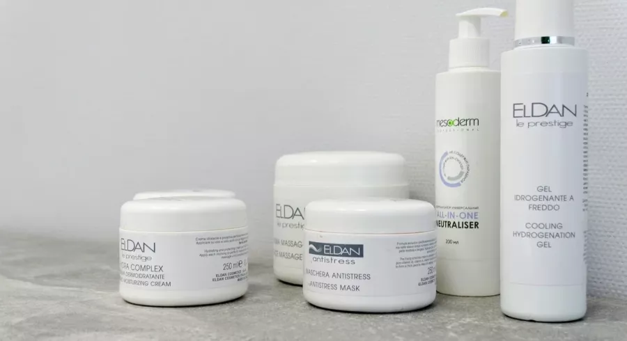 Салон красоты Beauty bar в Москве: Стрижка, Окрашивание, Массаж, Маникюр, Педикюр, Косметология,