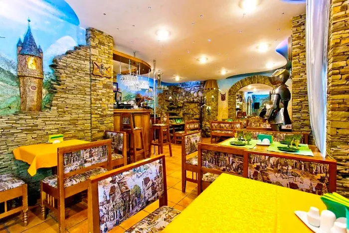 Кафе "Камелот".