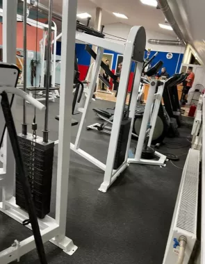 Спортивный клуб "Attic gym".
