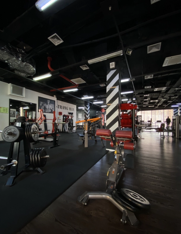 Фитнес-клуб Freedomgym в Москве: Разовые посещения, Аэробика, Боевые искусства, Йога, Пилатес, Стретчинг, Танцы, Фитнес для детей, Персональный тренер,
