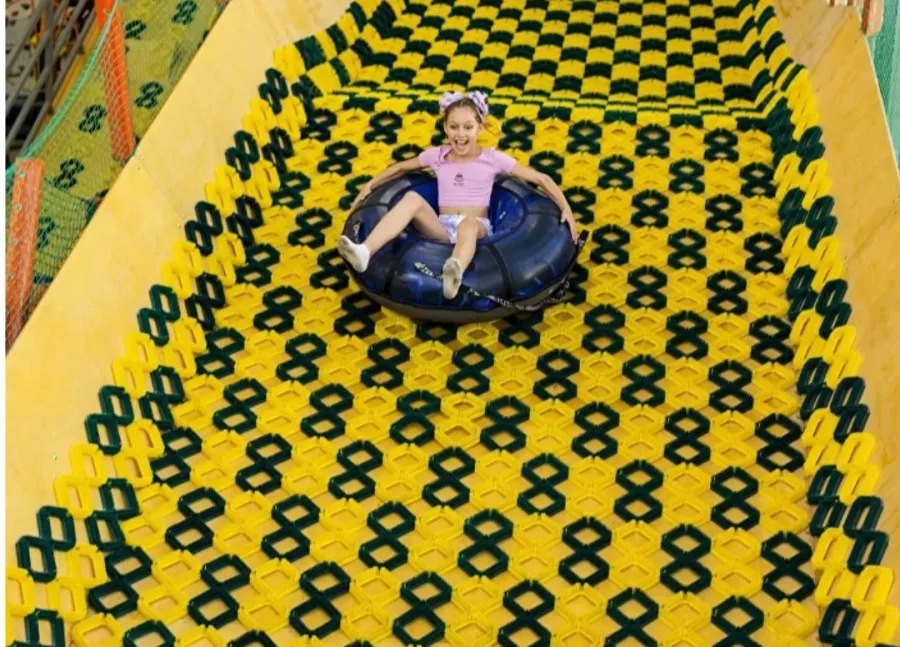 Центральный Парк Развлечений Солнце в Екатеринбурге: Скалодром, Горки, Веревочный парк, Парк, Игры,