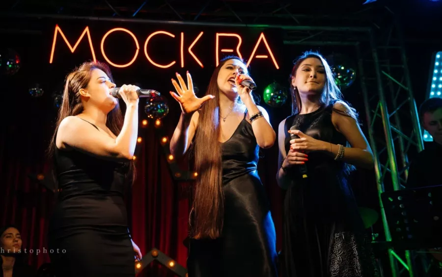 Студия вокала ReVoice в Москве: Гитара, Фортепиано, Вокал, Караоке, Музыка,