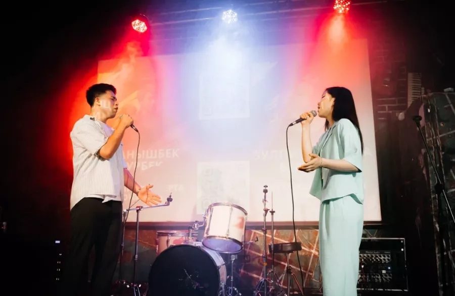 Студия вокала ReVoice в Москве: Гитара, Фортепиано, Вокал, Караоке, Музыка,