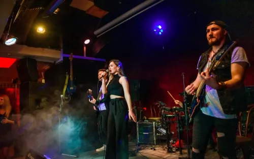 Музыкальная школа Hi, music!  в  Москве