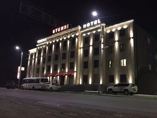 Гостиница Gyumri Hotel в Гюмри: Отель, Теле-зал, Комфорт, Камера хранения, Экскурсия, Ресторан, Гостевая парковка, Парикмахерская,