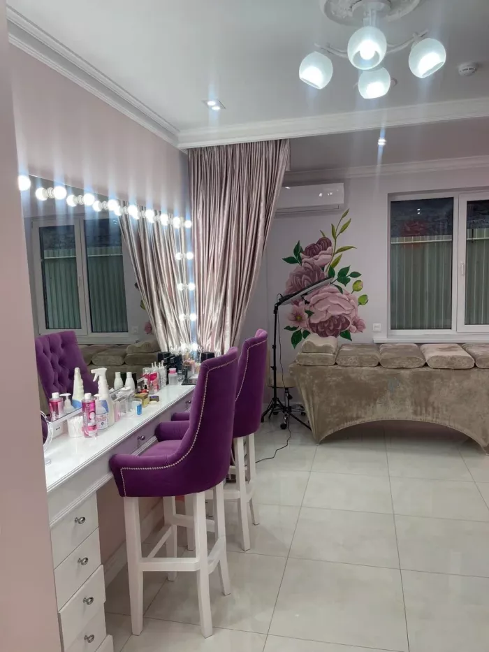 Ногтевая студия "Nice Nails Studio"