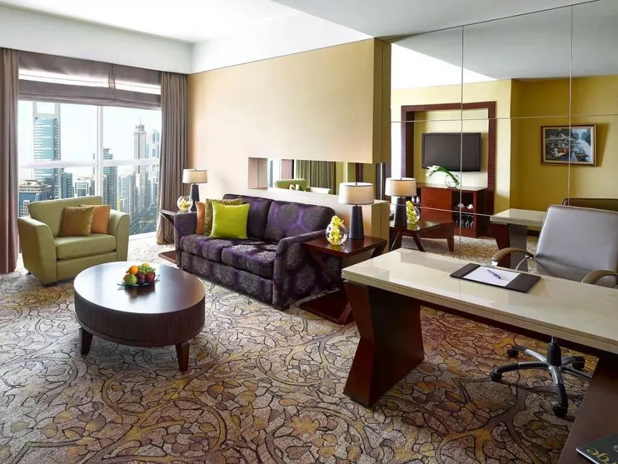Отель Dusit Thani Dubai5* в Дубаи: Тайский отель, Пятизвездочный отель, Стильный отель , Комфортные номера , Конференц-зал, Ресторан,