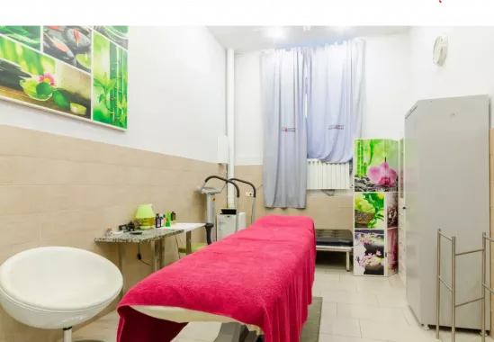 Cеть студий красоты и колористики "Salon N8 by Color Me".
