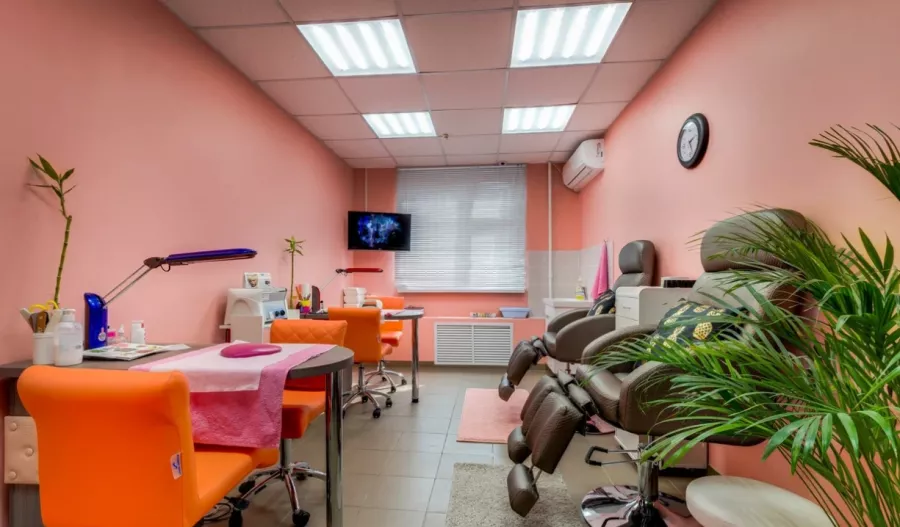 Салон красоты Эпатаж в Москве: Окрашивание, Стрижка, Солярий, Красота,