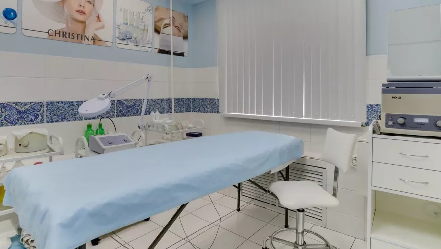 Салон красоты Эпатаж в Москве: Окрашивание, Стрижка, Солярий, Красота,